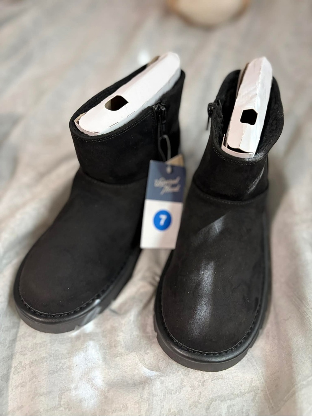 Universal Thread Black Ankle Rain Boots
